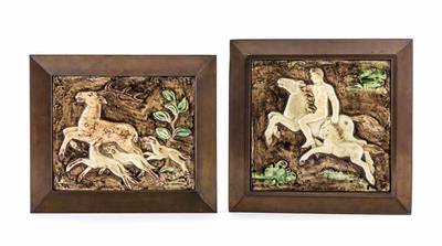 Zwei Relief-Bildplatten, 1930er-Jahre - Jewellery, antiques and art