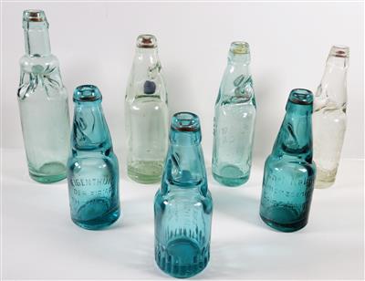 7 Kugelverschlussflaschen, 1. Hälfte 20. Jahrhundert - Umění, starožitnosti a šperky