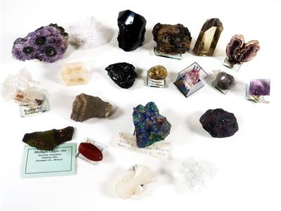 20 verschiedene kleine Mineralien - Kunst, Antiquitäten und Schmuck