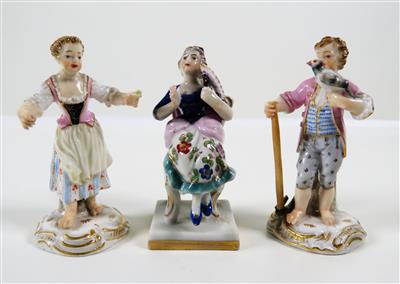 3 Miniatur-Porzellanfiguren, Meissen und Volkstedt, 19./20. Jahrhundert - Antiquariato