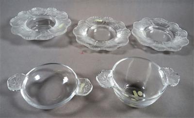 3 Schälchen und 2 Schälchen mit Handhaben, Lalique, 2. Hälfte 20. Jahrhundert - Gioielli, arte e antiquariato