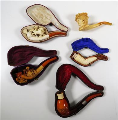 Konvolut von fünf Meerschaumpfeifen, altösterreichisch um 1900 - Schmuck, Kunst und Antiquitäten