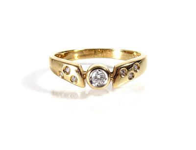 Brillantdamenring zus. ca. 0,15 ct - Jewellery, antiques and art