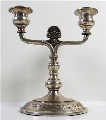 Zweiarmiger Kerzenleuchter, 2. Hälfte 19. Jahrhundert - Schmuck, Kunst & Antiquitäten