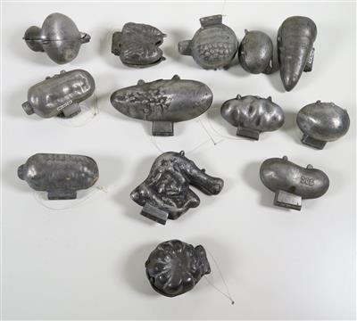 Sammlung von 13 ZinnMarzipanformen, 19./20. Jahrhundert - Schmuck, Kunst & Antiquitäten