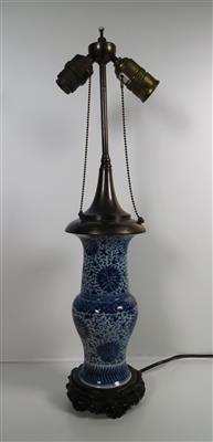 Blau-Weiße Tischlampe, China,19./20. Jahrhundert - Schmuck, Kunst & Antiquitäten
