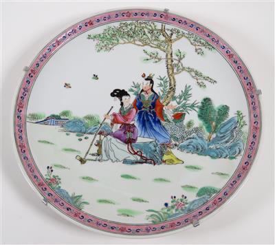Famille rose-Teller, China, 20. Jahrhundert - Jewellery, antiques and art