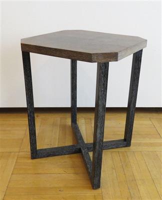 Achteckiger Tisch in Anlehnung an die Entwürfe von Josef Hoffmann, 20. Jahrhundert - Klenoty, umění a starožitnosti