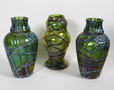 Paar Vasen und eine Vase, wohl Glasfabrik Elisabeth, Kosten bei Teplitz, um 1900 - Gioielli, arte e antiquariato