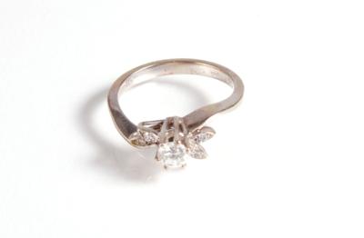 Brillant Diamant Damenring zus. ca. 0,35 ct - Antiques, art and jewellery