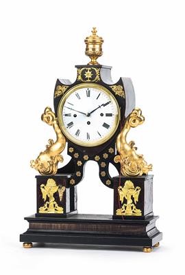 Biedermeier-Kommodenuhr um 1825 - Sammlung Friedrich W. Assmann