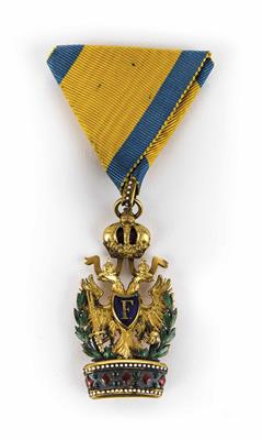 Kaiserlich österreichischer Orden der Eisernen Krone, 3. Klasse (Ritterkreuz), mit Kriegsdekoration, 1. Weltkrieg - Weihnachtsauktion