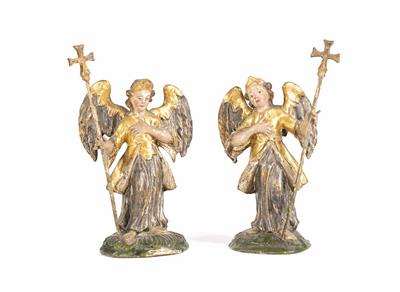 Paar geflügelte Engel - Krippenfiguren, Alpenländisch um 1800 - Easter Auction