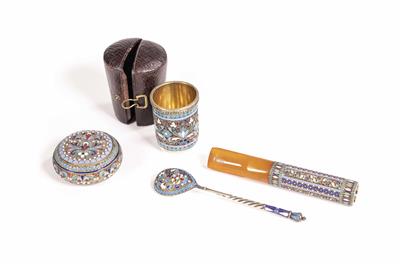 Vier russische CloisonnéUtensilien, Moskau, Ende 19./Anfang 20. Jahrhundert - Jewellery, Watches, 20th Century Art