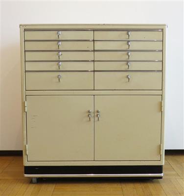 Freistehender Zahnarzt-Rollschrank, 1950er/60er-Jahre - Sommerauktion