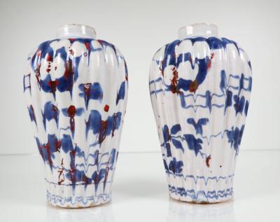 Paar kleine Vasen, Süddeutsch, wohl Ansbach, 18. Jahrhundert - Easter Auction