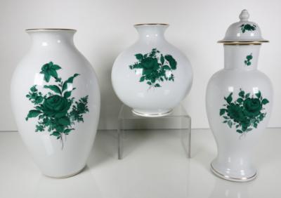 3 verschiedene Vasen, Augarten, Wien, 2. Hälfte 20. Jahrhundert - Porcelán, sklo a sběratelské předměty