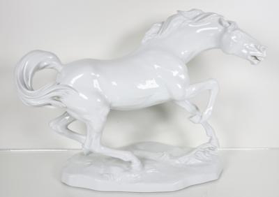 Rasendes Pferd, Entwurf Prof. Robert Ullmann 1948, Augarten, Wien - Porzellan, Glas und Sammelgegenstände