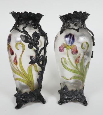 Jugendstil Vasenpaar, um 1900 - Porzellan, Glas und Sammelgegenstände