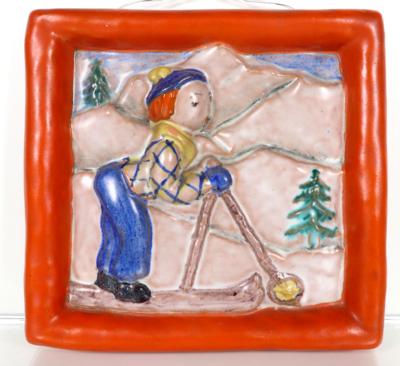 Wandrelief "Skifahrerin", Entwurf ca. 1936, Friedrich Goldscheider, Wien, Ausführung vor 1941 - Porcellana, vetro e oggetti da collezione