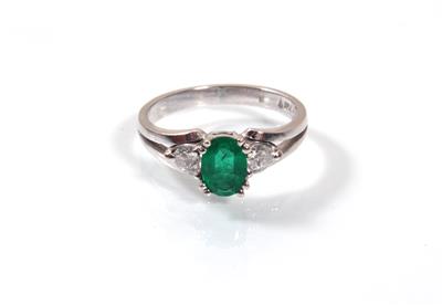 Smaragd- Diamantdamenring - Art, antiques and jewellery