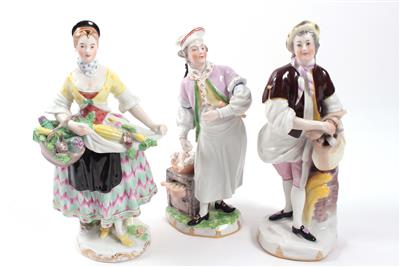 3 AUGARTEN Porzellanfiguren "Salamiverkäufer, Gemüseverkäuferin, Hendlbrater" - Arte, antiquariato e gioielli