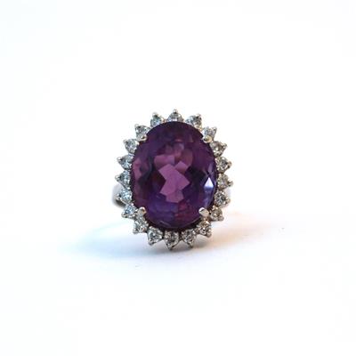 Brillant-Amethystdamenring - Kunst, Antiquitäten und Schmuck