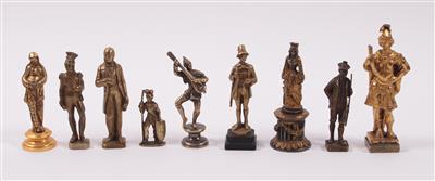 9 kleine Bronzefiguren - Umění, starožitnosti, šperky
