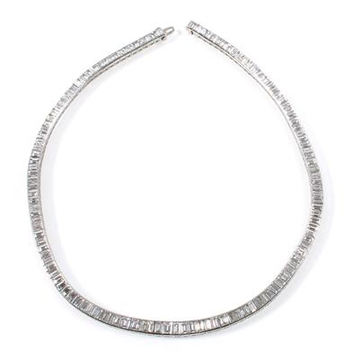 Diamantcollier zus. ca. 26,00 ct - Schmuck online auction