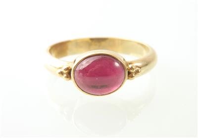 Granatring - Jewellery, watches and antiques