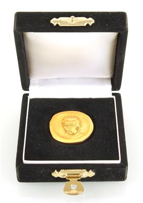 Goldmedaille "100 Jahre Kapsch" - Klenoty a Hodinky