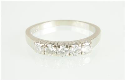 Brillantring zus. ca. 0,55 ct - Schmuck und Uhren