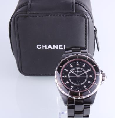 Chanel J12 - Klenoty a Hodinky